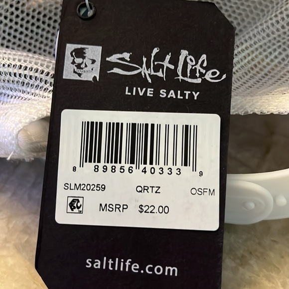 💕HP💕NWT! Salt Life gray trucker hat - adjustable w/logo patch - Picture 3 of 4